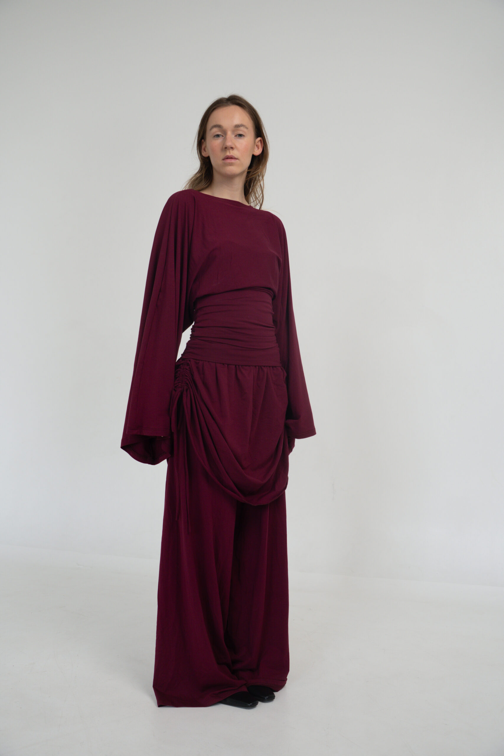 Essential 01 - Image 5